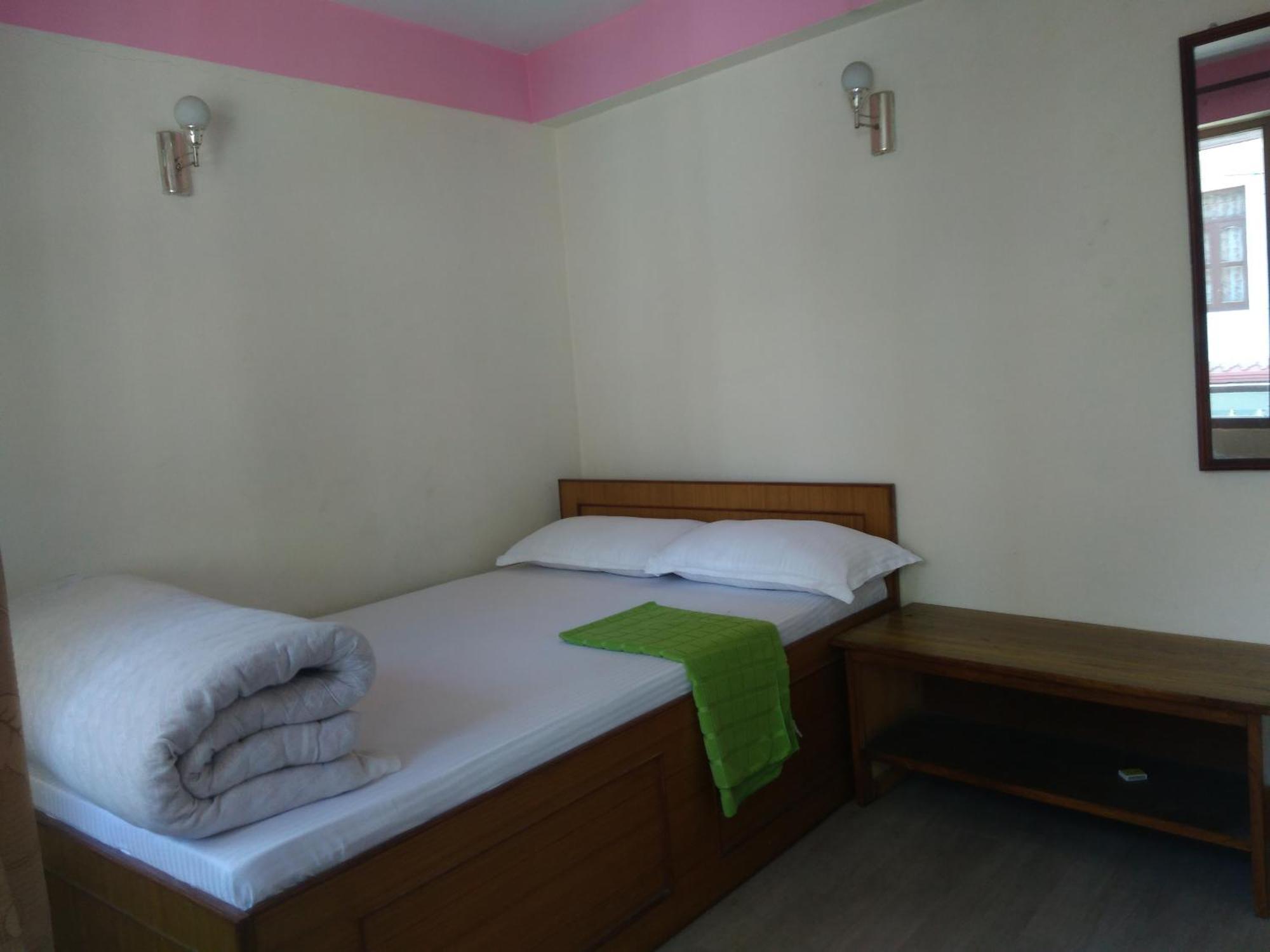 Bhatgoan Big Bell Guest House מראה חיצוני תמונה
